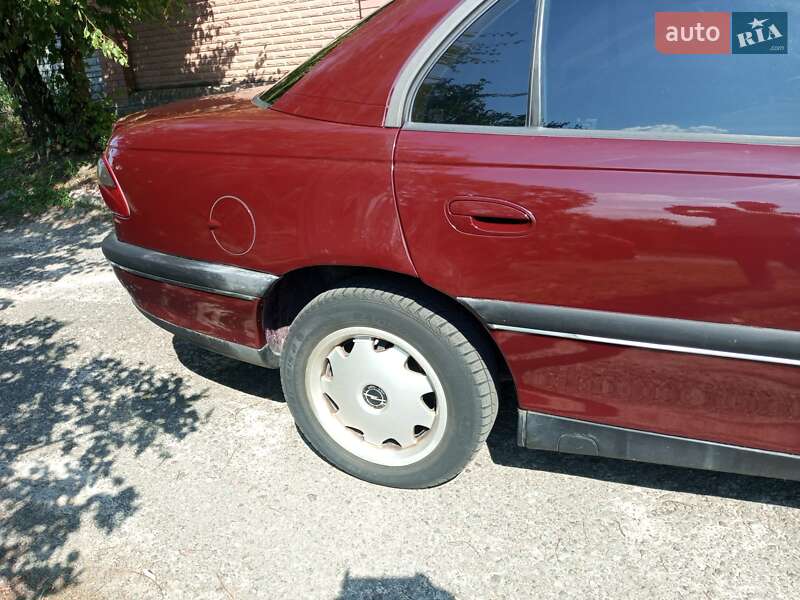 Седан Opel Omega 1995 в Киеве фото 9 Седан Opel Omega 1995 в Киеве