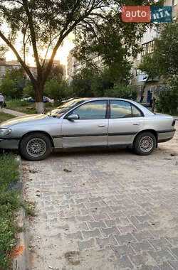 Седан Opel Omega 1995 в Сумах