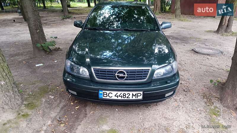Opel Omega 2000