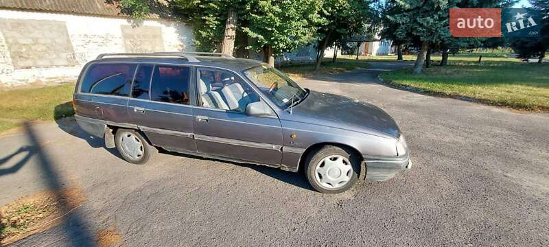 Универсал Opel Omega 1989 в Березане