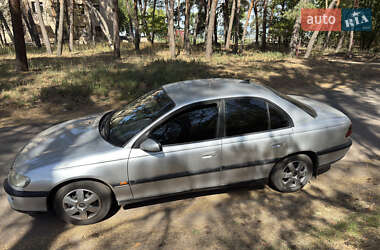 Седан Opel Omega 1998 в 