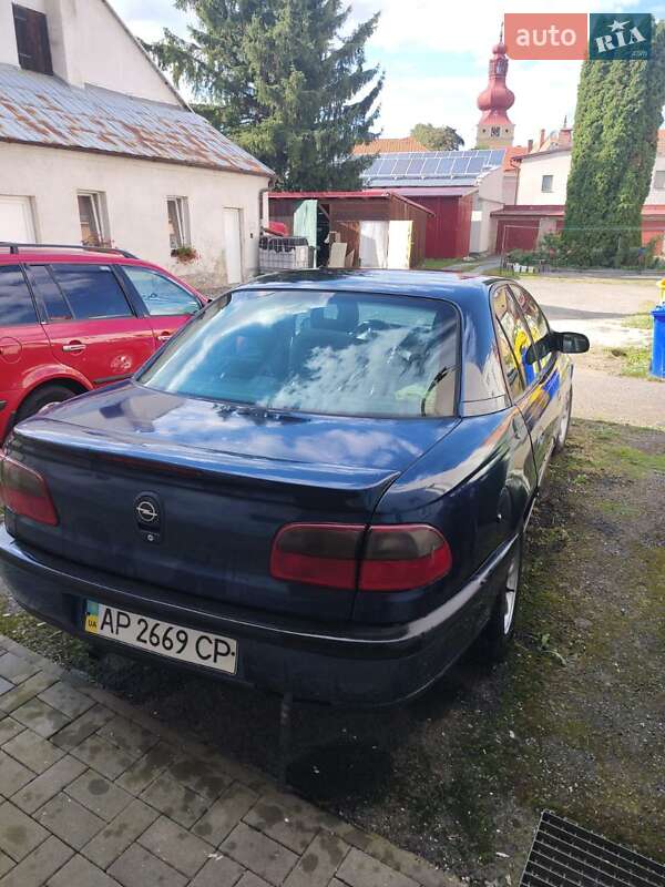 Седан Opel Omega 1996 в Ужгороде фото 3 Седан Opel Omega 1996 в Ужгороде
