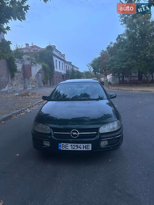 Седан Opel Omega 1997 в Николаеве