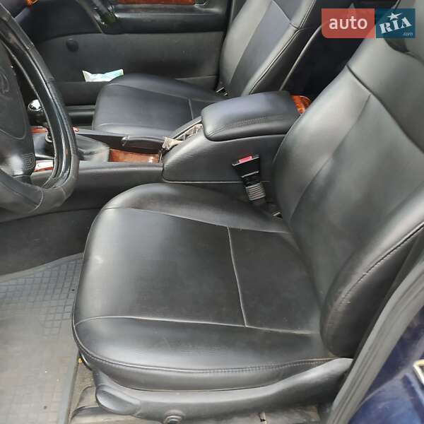 Седан Opel Omega 1994 в Києві