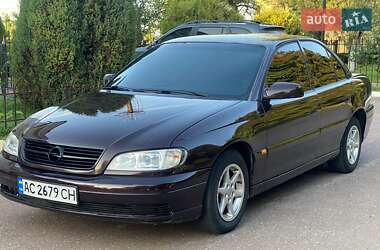 Седан Opel Omega 2000 в 