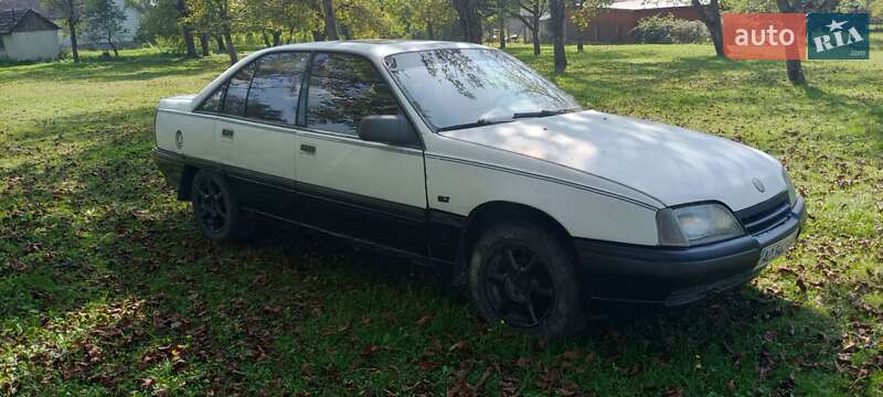 Седан Opel Omega 1991 в Тячеве фото 4 Седан Opel Omega 1991 в Тячеве