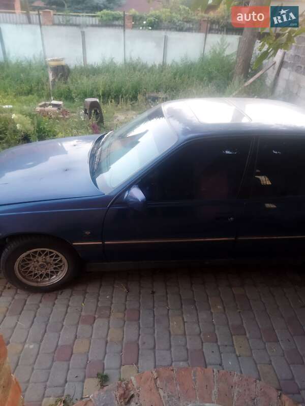 Седан Opel Omega 1992 в Харькове