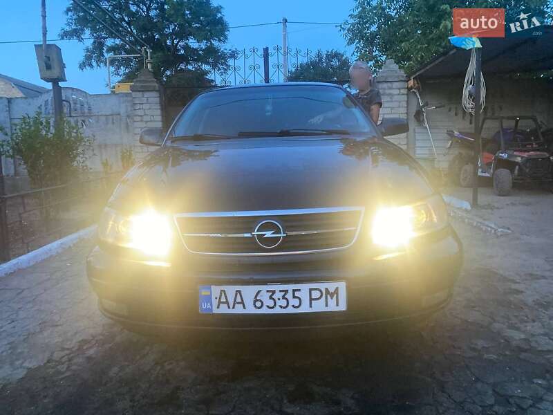 Opel Omega 2002 Opel Omega 2002