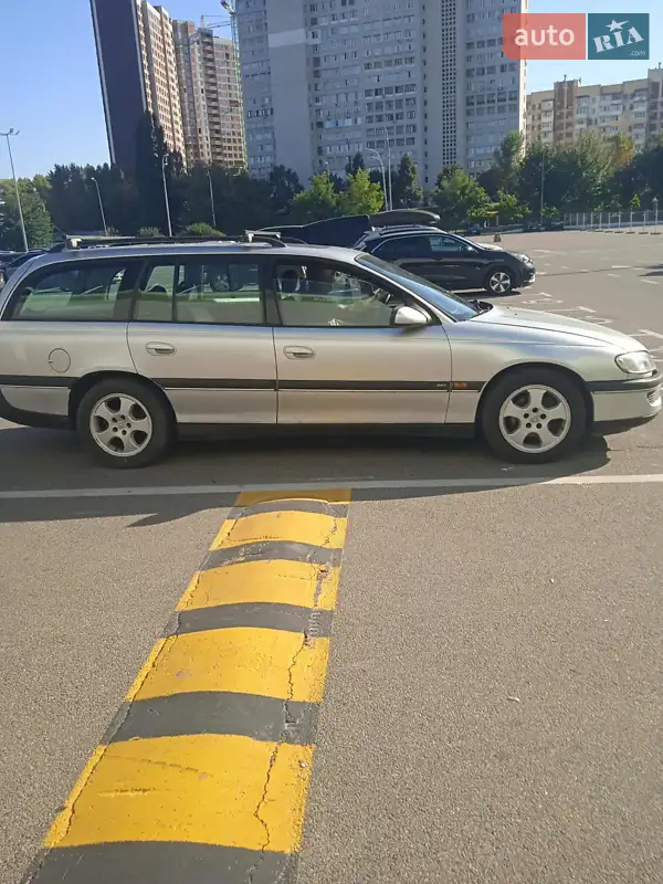 Opel Omega