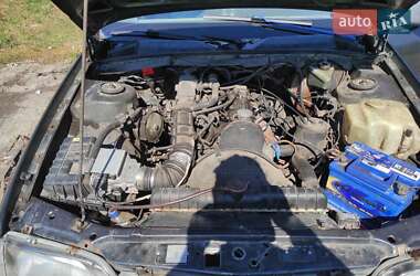 Седан Opel Omega 1989 в 