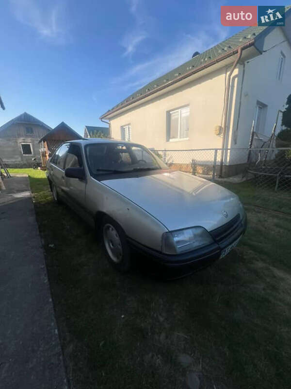 Opel Omega 1989