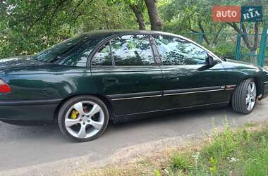 Седан Opel Omega 1999 в 