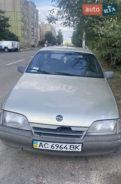 Універсал Opel Omega 1987 в 