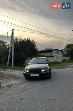 Седан Opel Omega 2000 в 