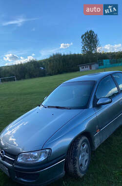 Седан Opel Omega 1998 в 