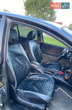 Седан Opel Omega 1998 в Надвірній