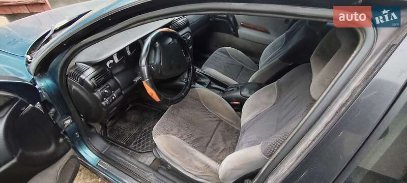 Седан Opel Omega 1994 в Монастыриске