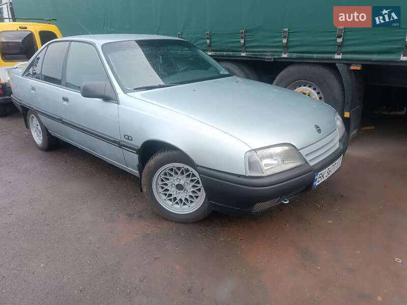 Седан Opel Omega 1987 в Ровно фото 12 Седан Opel Omega 1987 в Ровно