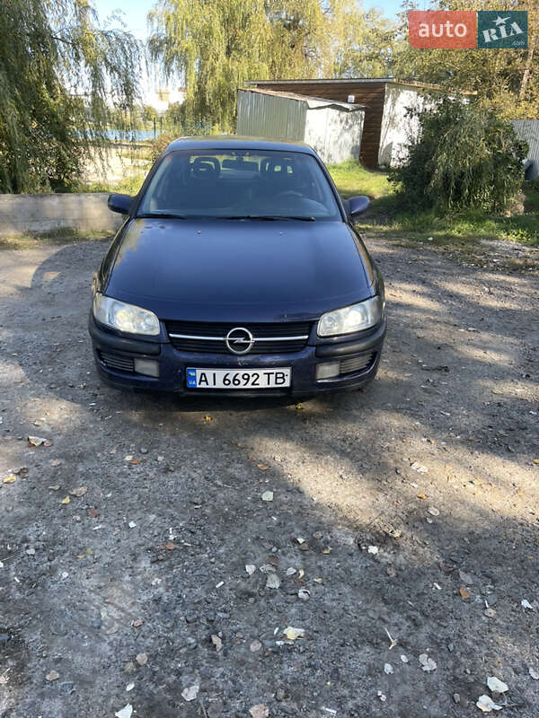 Седан Opel Omega 1995 в Василькові