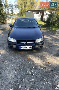 Седан Opel Omega 1995 в 