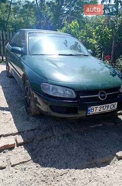 Седан Opel Omega 1995 в Смеле