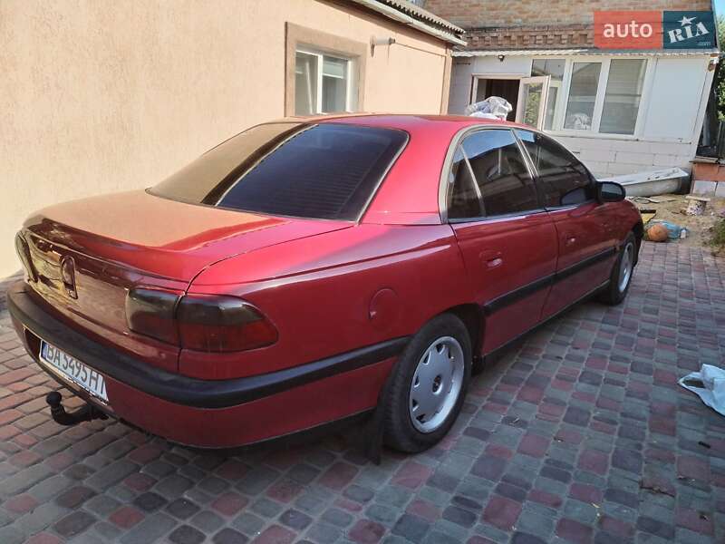 Седан Opel Omega 1995 в Кропивницком