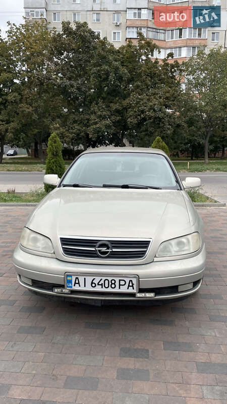 Opel Omega 2002