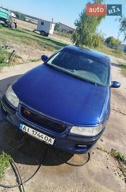 Седан Opel Omega 1996 в Синяві