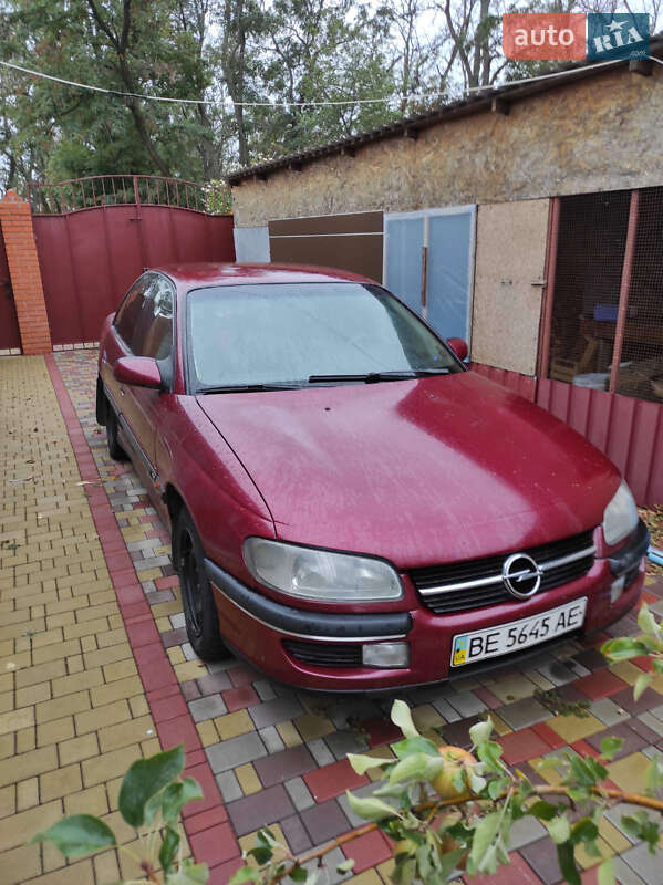 Седан Opel Omega 1996 в Николаеве