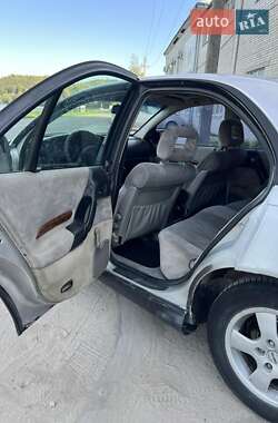 Седан Opel Omega 1996 в 
