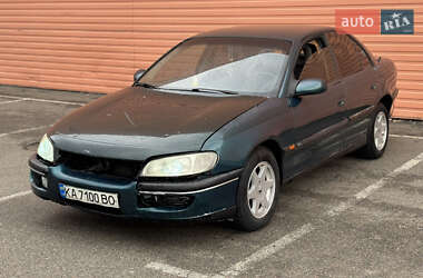 Седан Opel Omega 1996 в Киеве