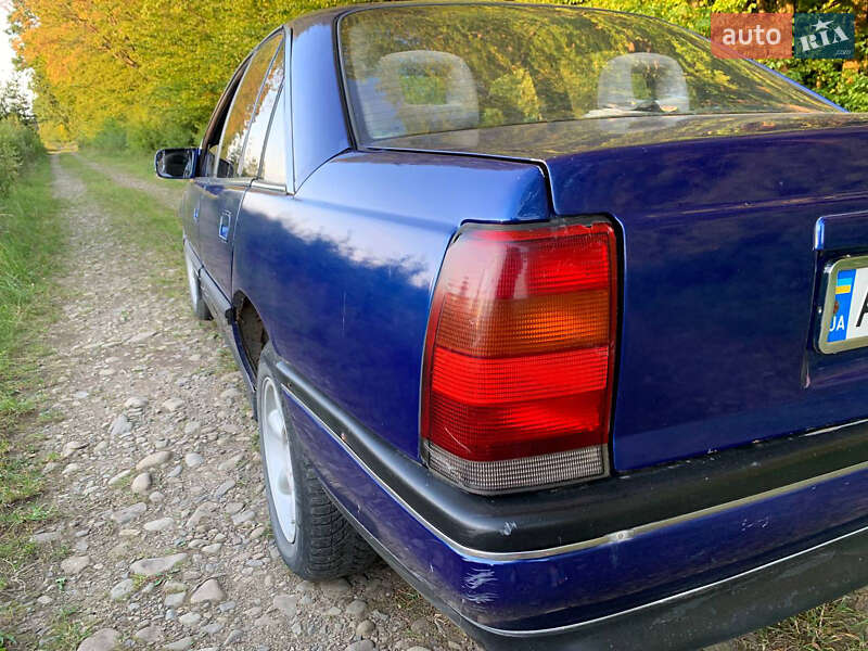 Седан Opel Omega 1990 в Богородчанах фото 3 Седан Opel Omega 1990 в Богородчанах