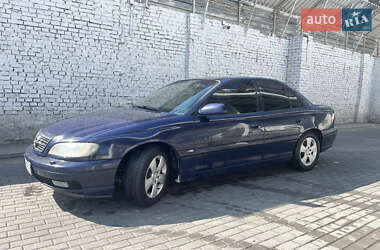 Седан Opel Omega 2001 в 