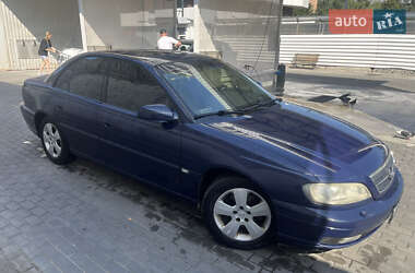 Седан Opel Omega 2001 в 