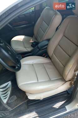Седан Opel Omega 1996 в  фото 2 Седан Opel Omega 1996 в
