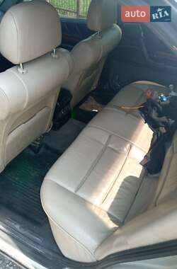 Седан Opel Omega 1996 в  фото 6 Седан Opel Omega 1996 в