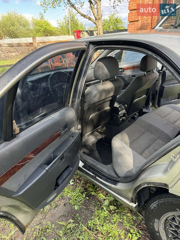 Седан Opel Omega 2002 в Полтаве