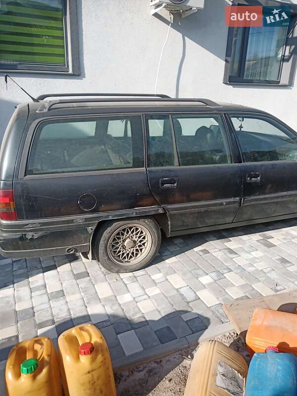Универсал Opel Omega 1993 в Кропивницком фото 2 Универсал Opel Omega 1993 в Кропивницком