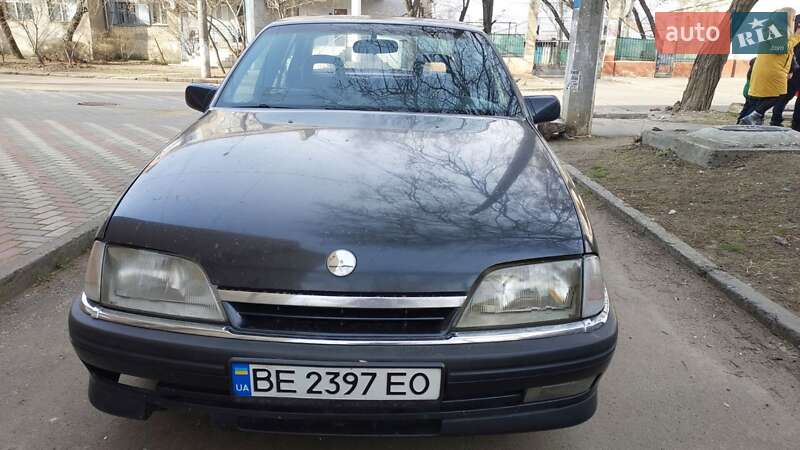 Седан Opel Omega 1991 в Николаеве