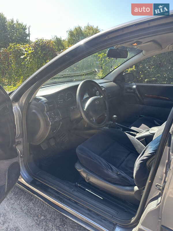 Седан Opel Omega 1998 в Киеве фото 9 Седан Opel Omega 1998 в Киеве