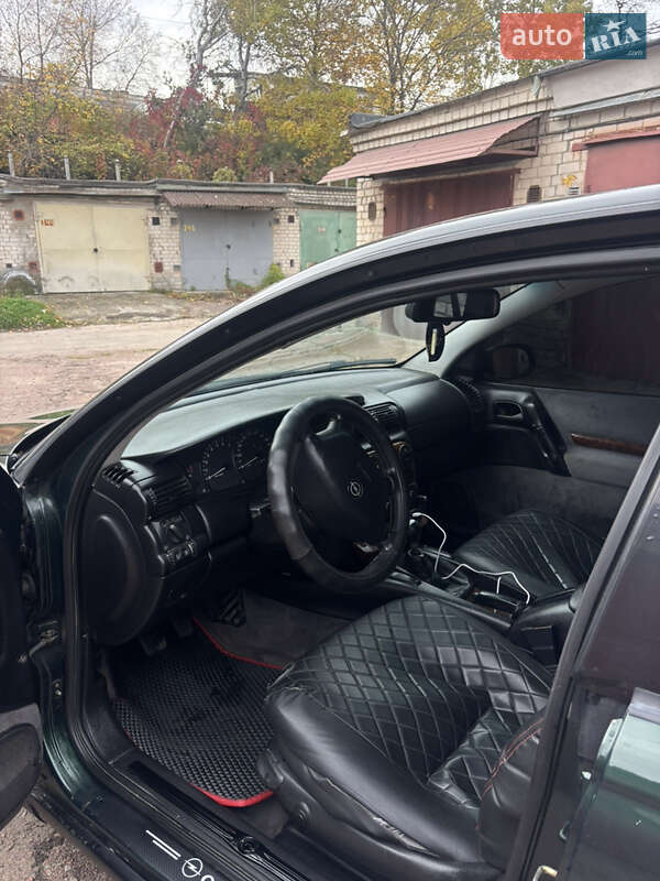 Седан Opel Omega 1997 в Чернігові фото 4 Седан Opel Omega 1997 в Чернігові