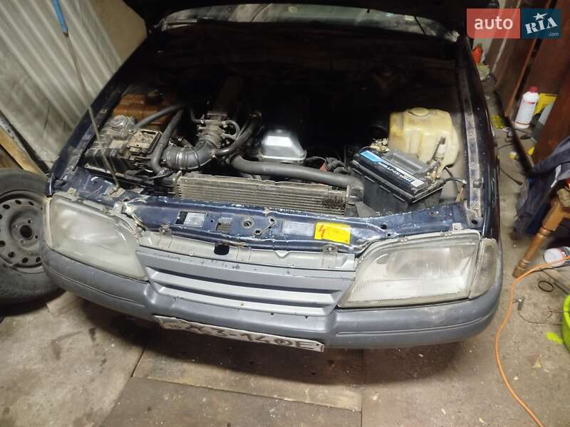 Седан Opel Omega 1988 в 