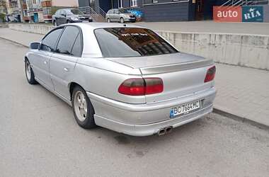 Седан Opel Omega 1999 в 