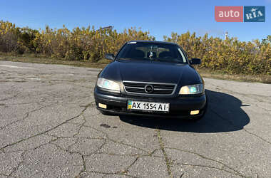 Седан Opel Omega 2001 в 