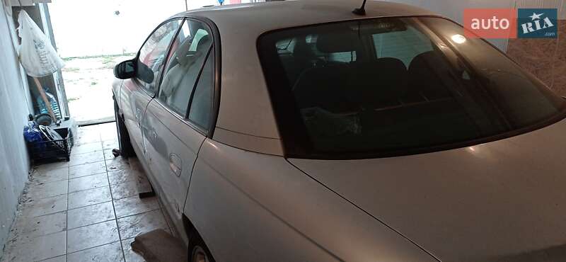 Седан Opel Omega 1999 в Киеве