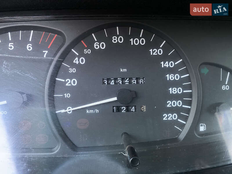 Седан Opel Omega 1999 в Звягеле фото 9 Седан Opel Omega 1999 в Звягеле