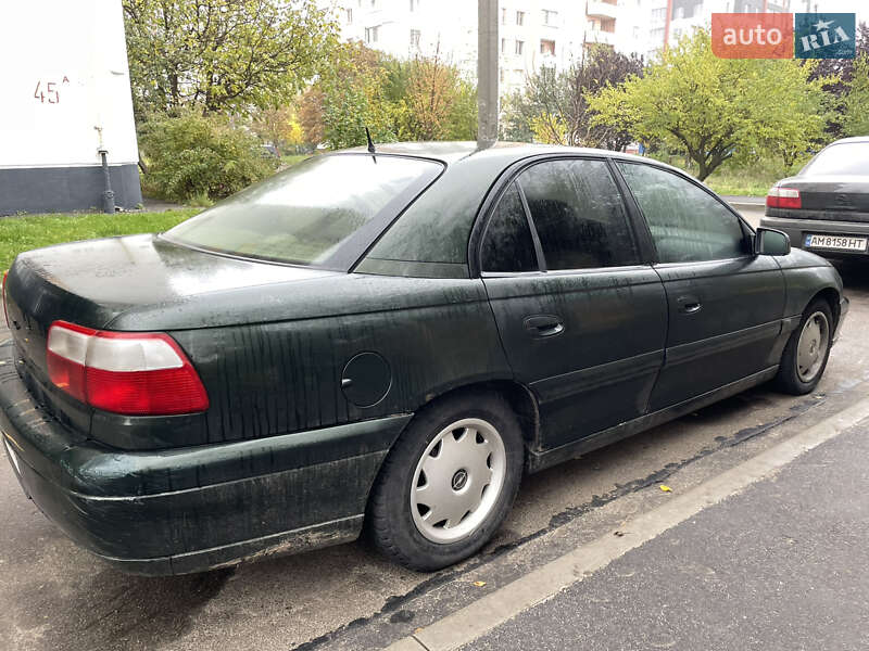 Седан Opel Omega 2000 в Житомире