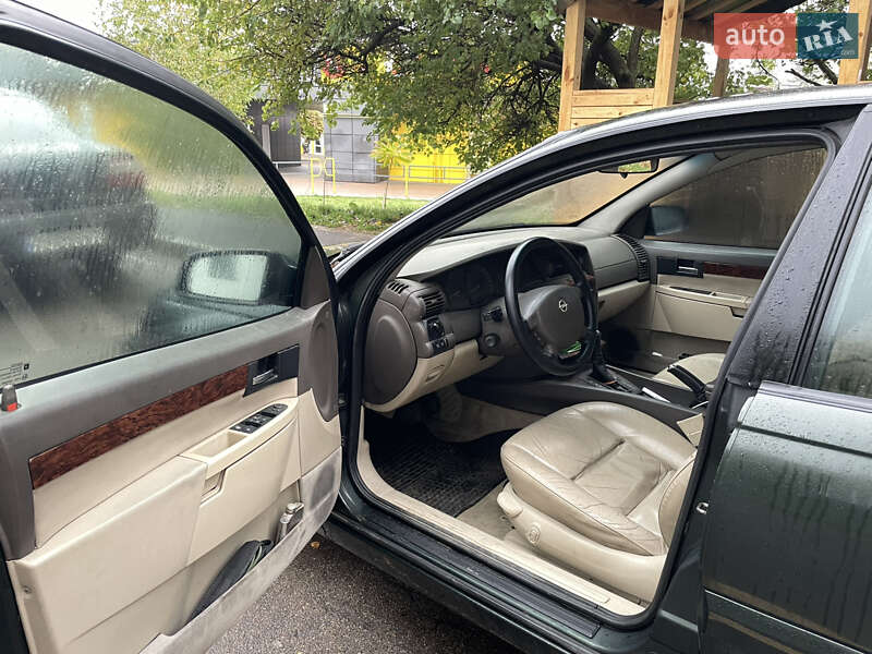 Седан Opel Omega 2000 в Житомире
