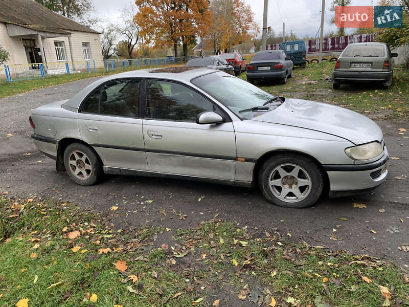 Седан Opel Omega 1996 в Баранівці