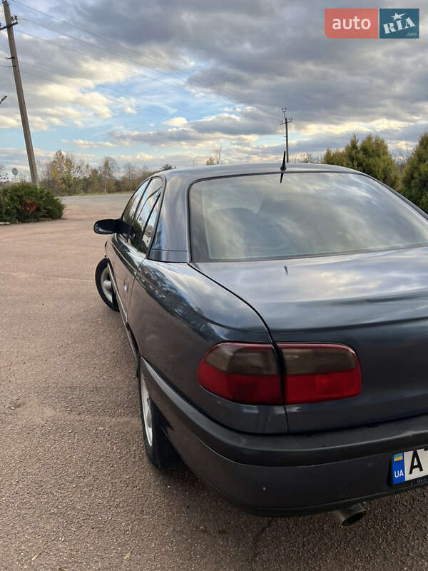 Седан Opel Omega 1998 в Надвірній фото 7 Седан Opel Omega 1998 в Надвірній